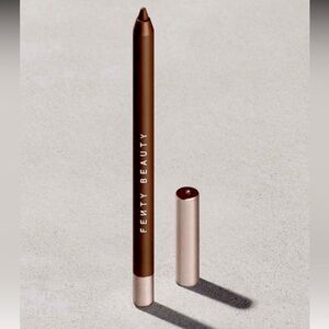 Fenty Beauty Traced Out Lip Liner